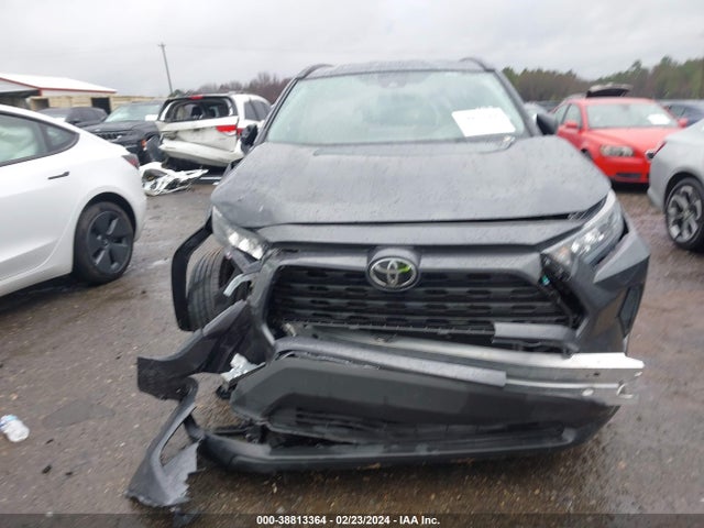 Toyota RAV4 LE 2019 2T3H1RFV5KW054383 Image 13