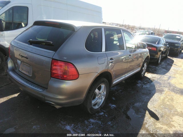 2005 PORSCHE CAYENNE WP1AA29P15LA23580 Photo 3