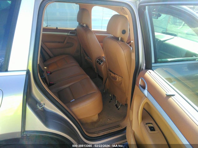 2005 PORSCHE CAYENNE WP1AA29P15LA23580 Photo 7
