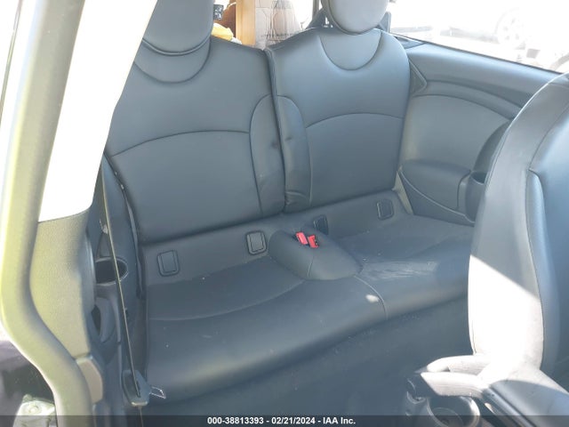 2012 MINI COOPER CLUBMAN WMWZF3C52CT488897 Photo 7