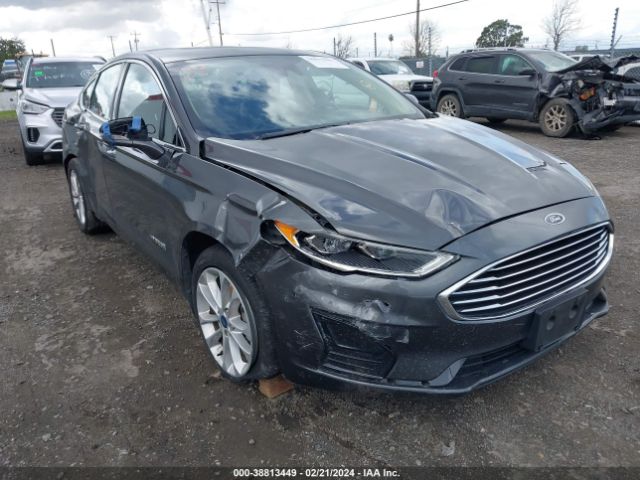 3FA6P0MU5KR201792 Ford Fusion Hybrid Sel