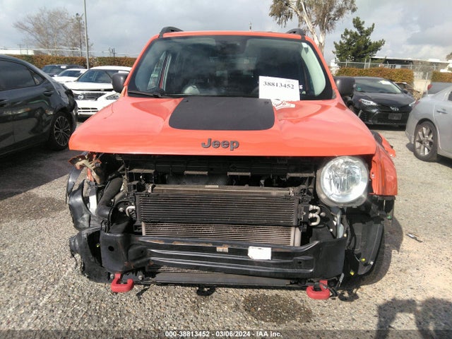ZACCJBCB5HPG42402 Jeep Renegade Trailhawk 4x4