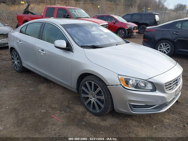 Volvo S60 Inscription T5 2018 LYV402TK5JB171325 Image 1