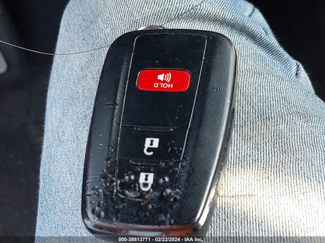 Toyota Prius Four Touring 2017 JTDKARFU8H3535740 Image 11