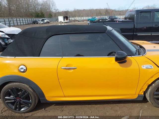WMWWG9C35H3C81206 Mini Convertible Cooper S