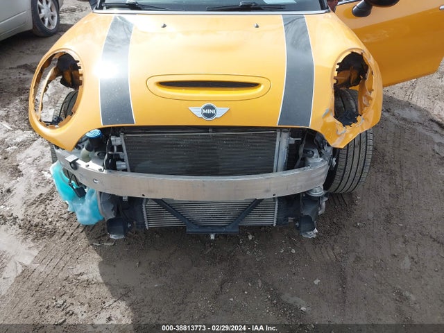WMWWG9C35H3C81206 Mini Convertible Cooper S