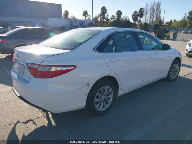 Toyota CAMRY LE 2017 4T1BF1FK2HU441098 Image 4
