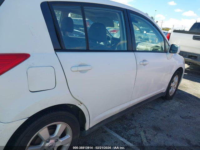 2009 NISSAN VERSA 1.8SL VIN: 3N1BC13E59L372949