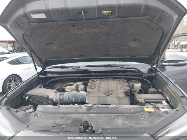 Toyota 4runner Limited 2022 JTEDU5JR1N5274362 Image 10
