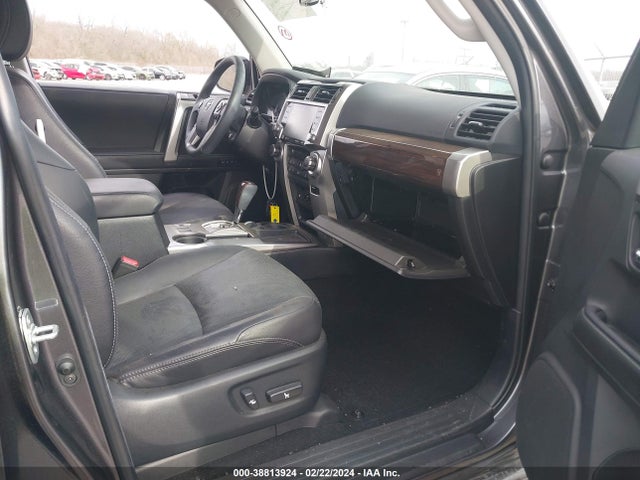 Toyota 4runner Limited 2022 JTEDU5JR1N5274362 Image 5