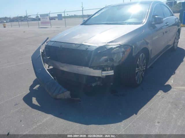 WDDSJ4GB7JN576926 Mercedes-Benz CLA 250 4MATIC