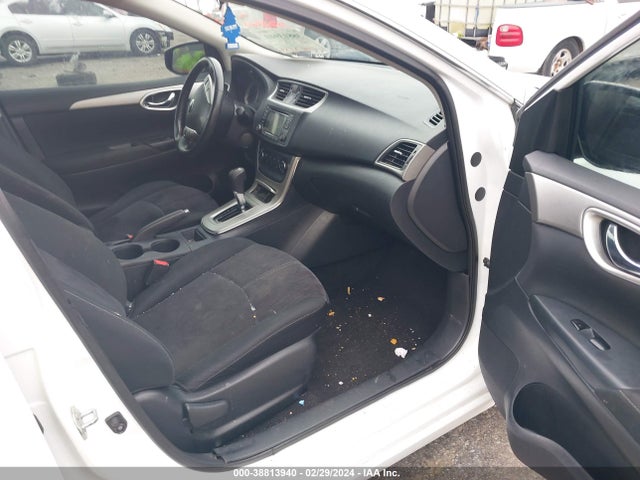 2015 NISSAN SENTRA SV VIN: 3N1AB7AP2FL686222