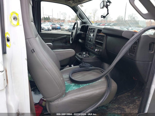 Chevrolet Express 3500 Ls 2019 1GAZGLFG0K1367267 Image 5
