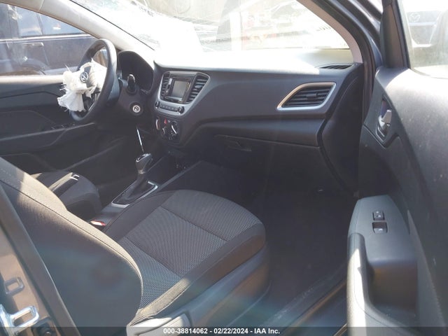 Hyundai ACCENT SE 2019 3KPC24A30KE077582 Image 5