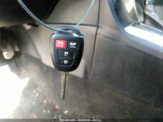 Toyota COROLLA SE 2017 2T1BURHE7HC923627 Image 11