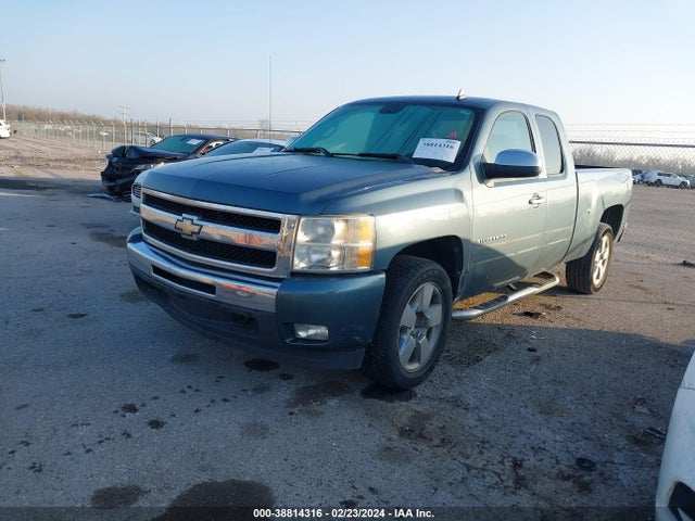 2011 CHEVROLET SILVERADO 1500 LT VIN: 1GCRCSE02BZ439251