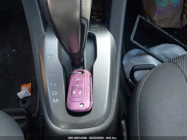 Chevrolet Sonic Lt Auto 2016 1G1JC6SGXG4163517 Image 11