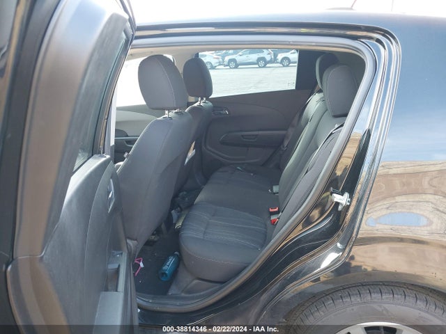 Chevrolet Sonic Lt Auto 2016 1G1JC6SGXG4163517 Image 8