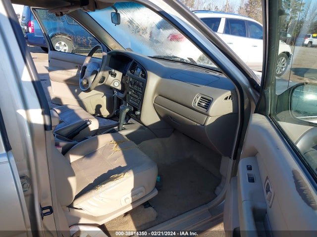 2001 NISSAN PATHFINDER SE VIN: JN8DR09Y41W597348