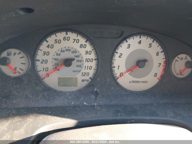 2001 NISSAN PATHFINDER SE VIN: JN8DR09Y41W597348