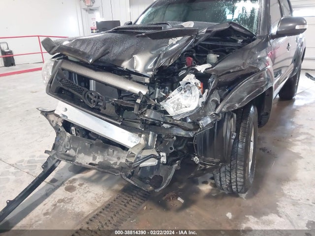 Toyota Tacoma Base V6 2015 3TMLU4EN5FM181616 Image 6