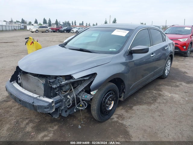 Nissan Altima 2.5 S 2014 1N4AL3AP0EN347787 Image 2