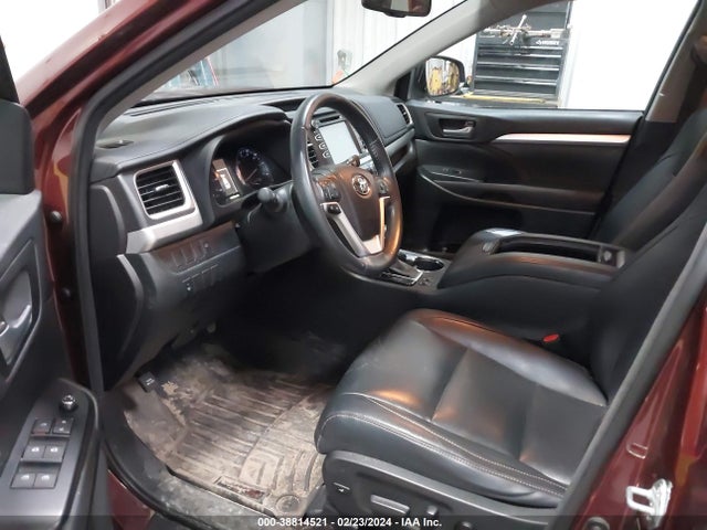 Toyota Highlander Xle V6 2014 5TDJKRFHXES061019 Image 5
