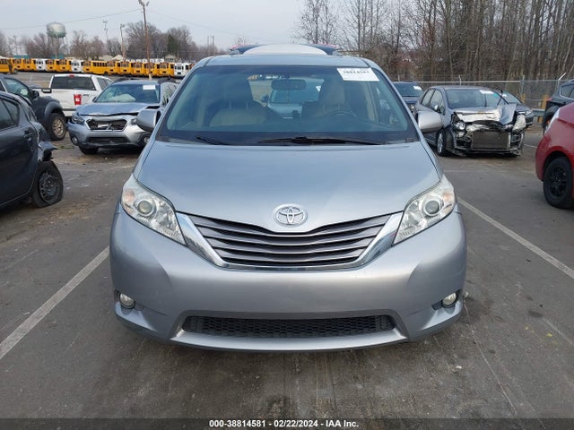 Toyota Sienna Xle 8 Passenger 2015 5TDYK3DC2FS623189 Image 12