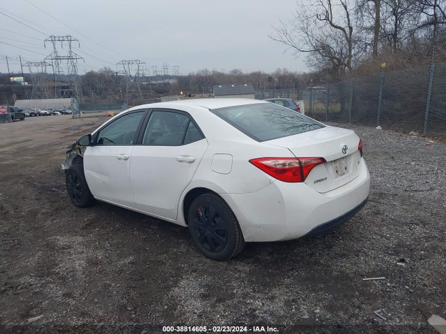 Toyota COROLLA LE 2017 2T1BURHE8HC943921 Image 3