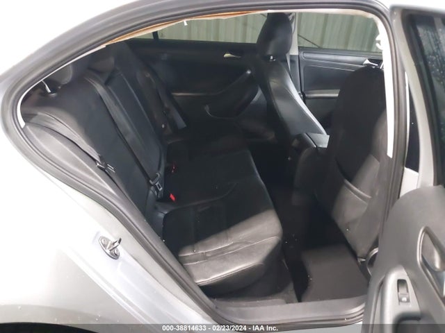 2012 VOLKSWAGEN JETTA 2.5L SE VIN: 3VWDP7AJ7CM305667