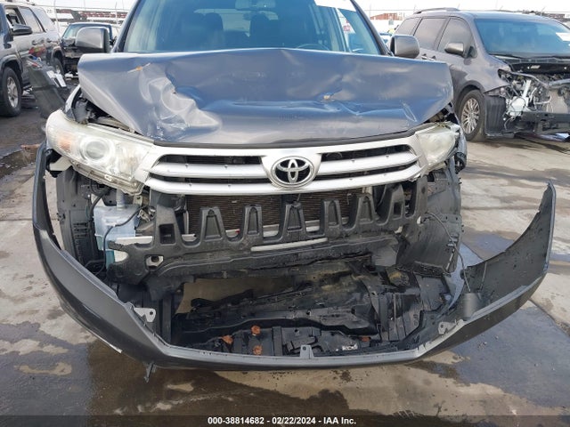 2012 TOYOTA HIGHLANDER SE VIN: 5TDZA3EH0CS027558