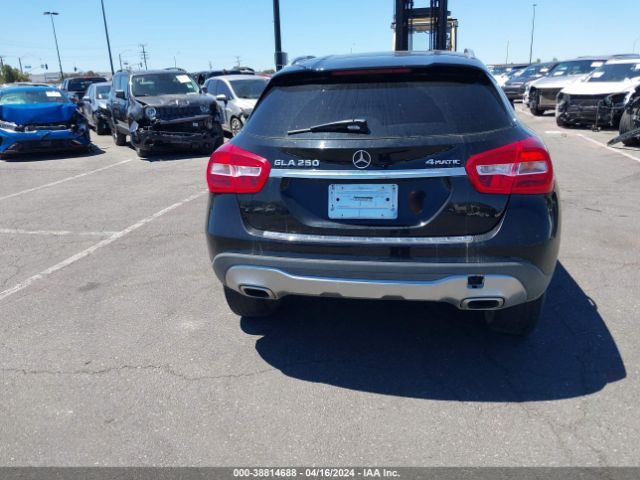 WDCTG4GB9KU013472 Mercedes-Benz Gla 250 4matic
