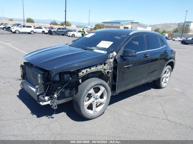 WDCTG4GB9KU013472 Mercedes-Benz Gla 250 4matic