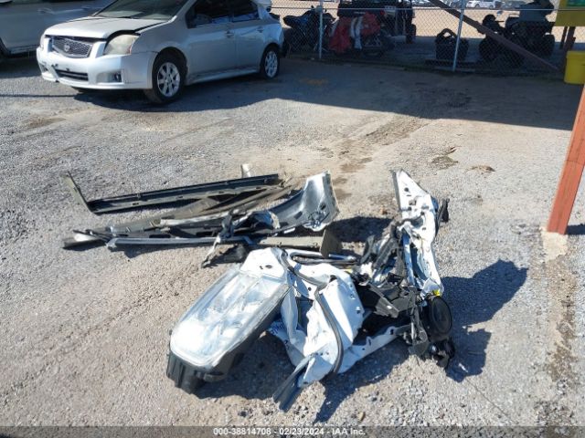 3FTTW8E92NRA98988 Ford Maverick Xl