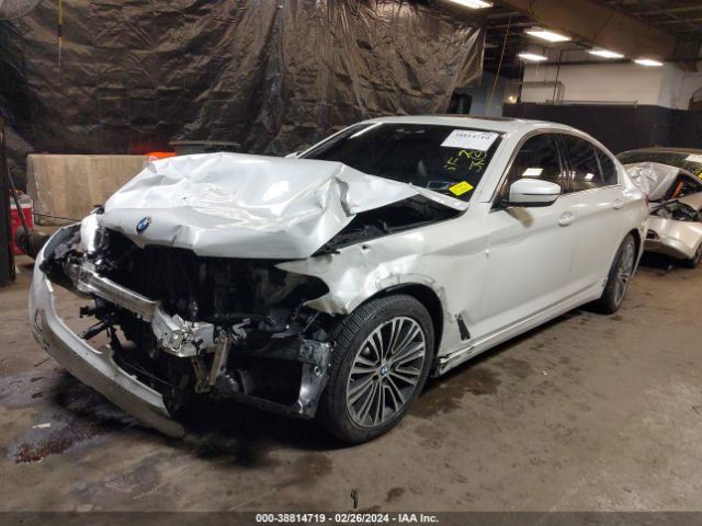 WBAJA7C56KG910843 BMW 530i Xdrive