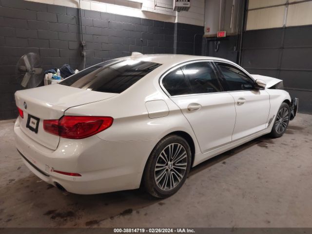 WBAJA7C56KG910843 BMW 530i Xdrive