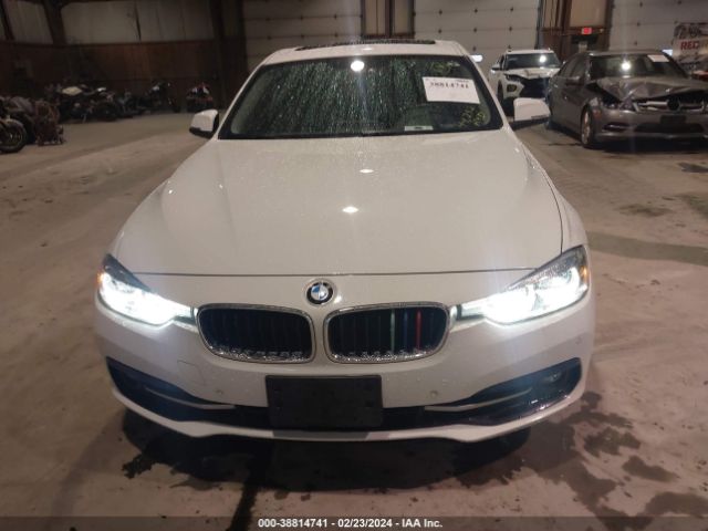 WBA8A3C53GK689620 BMW 320i Xdrive