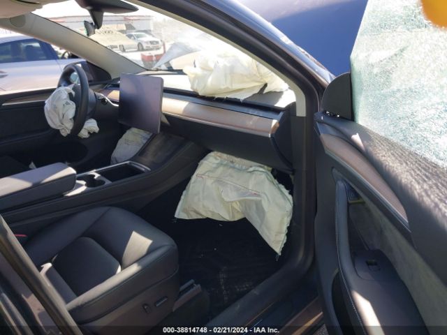 7SAYGDEE8PA048318 Tesla Model Y