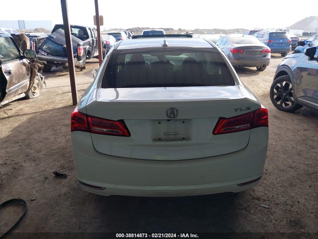 Acura TLX 2018 19UUB1F3XJA007053 Image 15