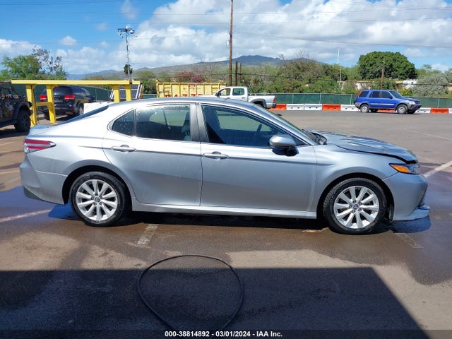 Toyota CAMRY LE 2020 4T1C11AK5LU882338 Image 13