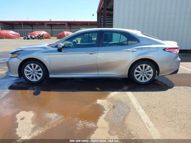 Toyota CAMRY LE 2020 4T1C11AK5LU882338 Image 14