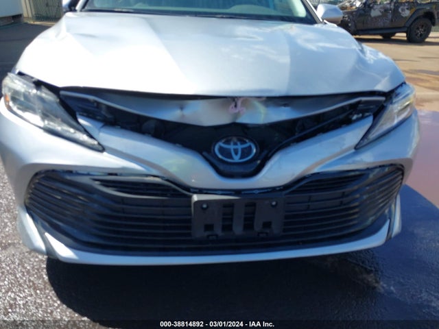 Toyota CAMRY LE 2020 4T1C11AK5LU882338 Image 6