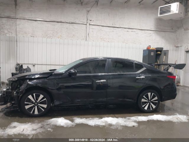 1N4BL4DW8MN311986 Nissan Altima Sv Intelligent Awd