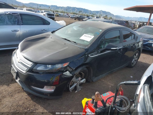 Chevrolet Volt 2014 1G1RH6E4XEU157400 Image 2