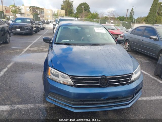 3VW2K7AJ4FM290409 Volkswagen Jetta 2.0l S