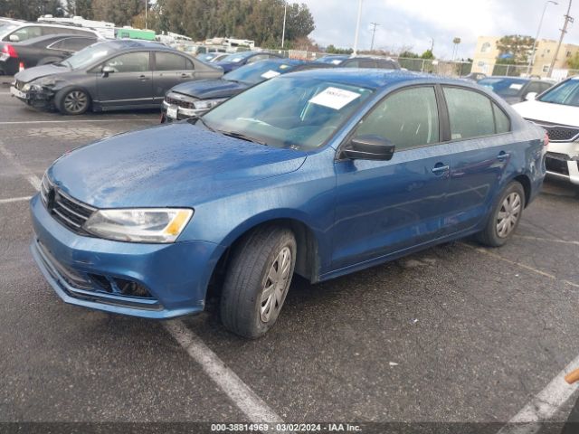 3VW2K7AJ4FM290409 Volkswagen Jetta 2.0l S