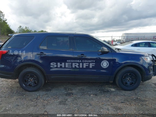 Ford Police Interceptor Utility 2018 1FM5K8AR1JGA20595 Image 13