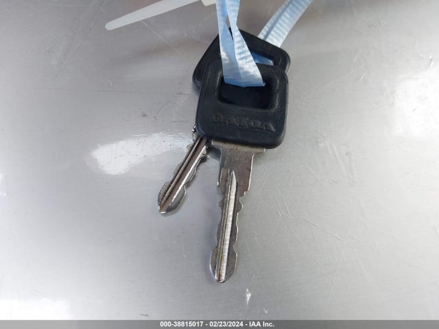1992 VOLVO 940 GL VIN: YV1JS8811NA100338