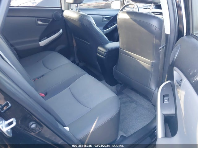 Toyota Prius Four 2014 JTDKN3DU5E1765988 Image 8