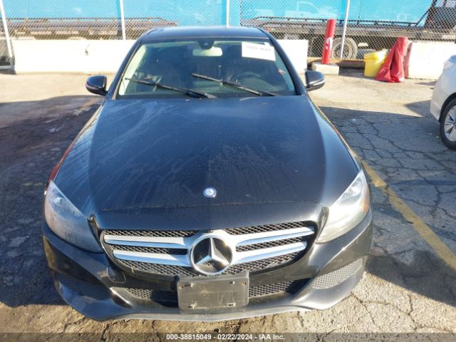 55SWF4JBXGU163975 Mercedes-Benz C 300 Luxury/sport